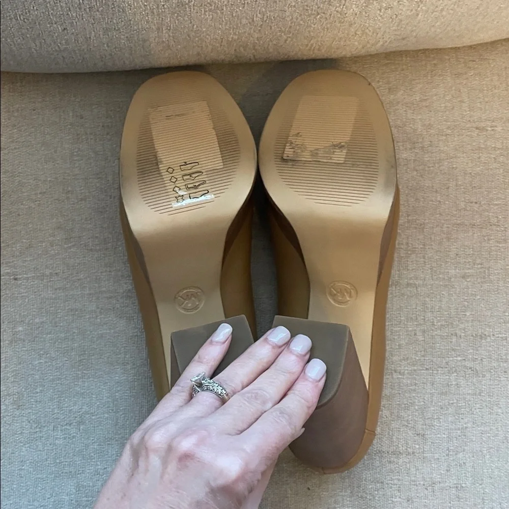 Michael Kors Eden Leather Platform Loafer in Brown-9.5